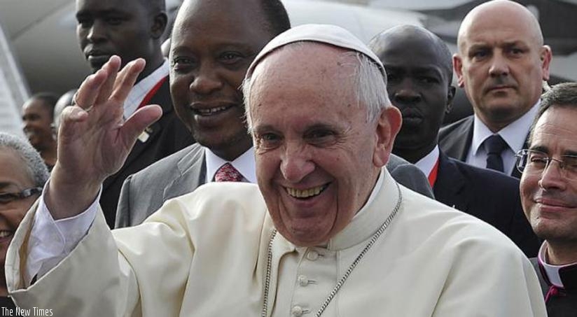 Pope Francis waves to people upon his arrival  to Kenya, yesterday. (Net photo)