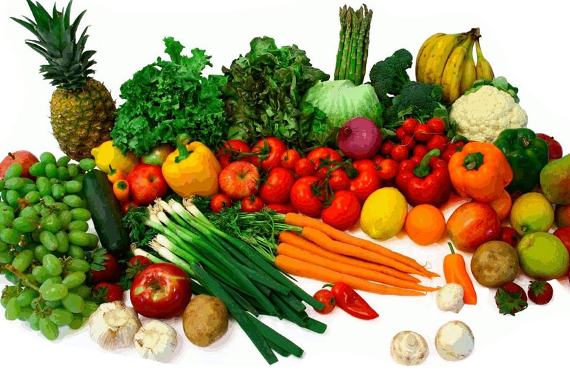 A balanced diet rich in fruits, vegetables, meat, fish, eggs and milk products is recommended for AIDS patients.  (Internet)
