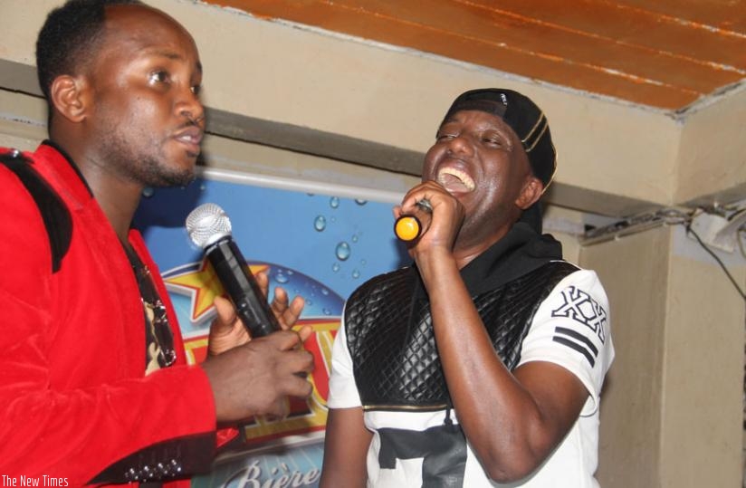 Uwiringiyimana was joined by Senderi to perform. (Julius Bizimungu)
