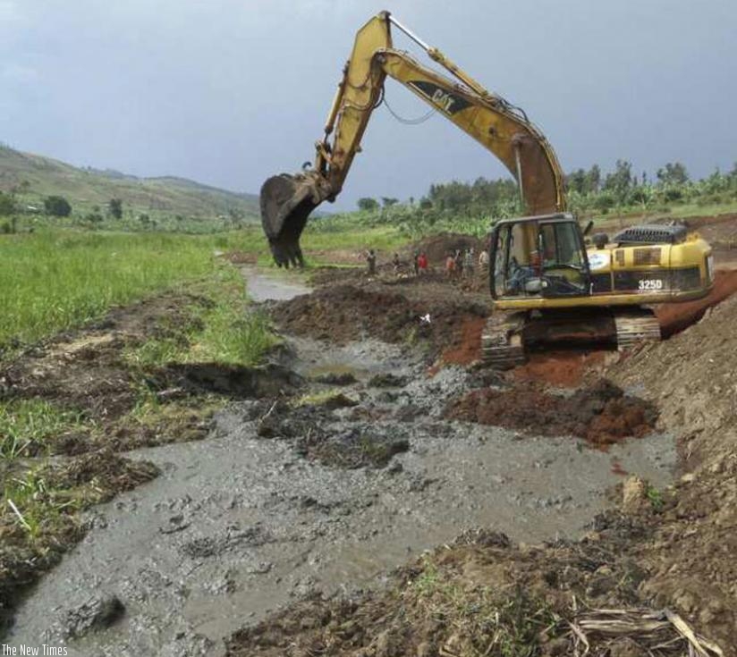Ongoing works to improve the marshland that covers Gatsibo and Nyagatare districts. (Courtesy)