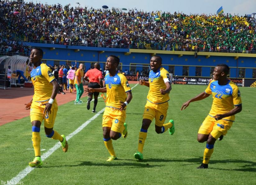 Emery Bayisenge (L) leads his team mates in celebration after scoring the first goal of CHAN 2016 finals against Ivory Coast on January 16. (File)