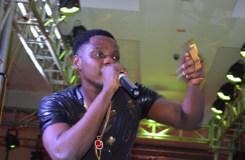 Kiss Daniel during his performance at Kigali  Serena Hotel. (Julius Bizimungu)