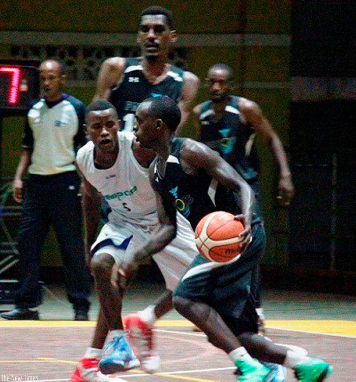 Ex-Espoir captain Aristide Mugabe (on the ball) will come up against his former team for the third time this season. (File)