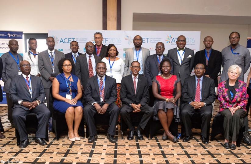President Kagame in a photo with the African Centre for Economic Transformation team led by Dr YK Amoako (3rd L) and other officials in Kigali yesterday. (Village Urugwiro)