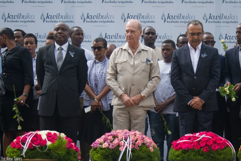 Prince Aga Khan (middle) pays his respects to the victims of the Genocide against the Tutsi at Kigali Genocide Memorial. (Timothy Kisambira)