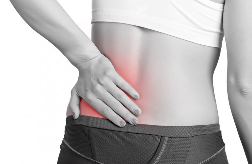 Physiotherapy can help manage lower back pain. (Net photo)