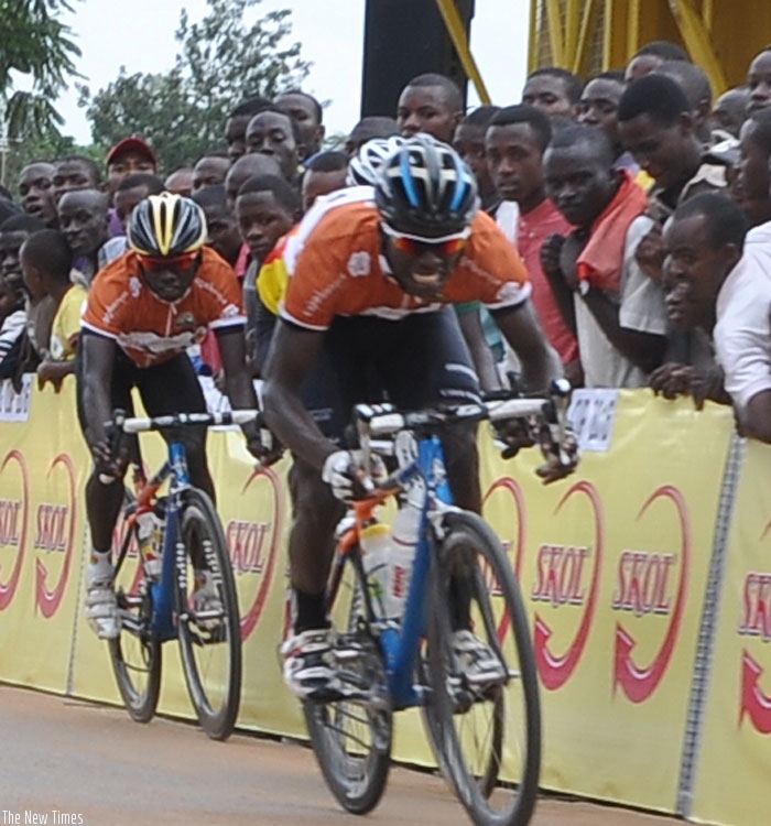 Areruya crosses the  line in a sprint finish ahead of Camera Hakuzimana and Jean Claude Uwizeyimana. (Peter Kamasa)
