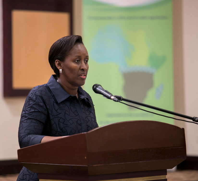 First Lady Jeannette Kagame delivering the welcoming remarks.