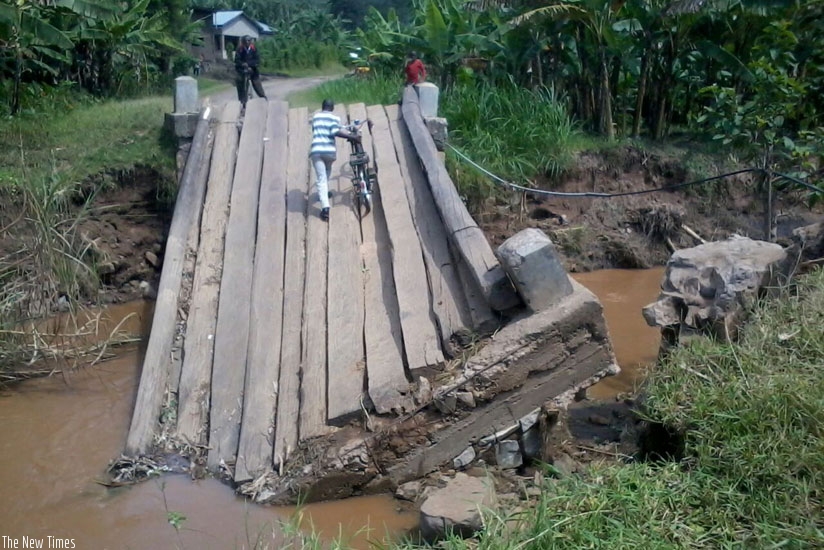 One of bridges destroyed by the recent landslides in Gakenke. The bridge connects Gakenke, Muhanga and Nyabihu districts. (Regis Umurengezi)
