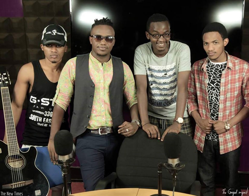Mani Martin (2nd from left) and Kesho band also entertained guests during the World Economic Forum on Africa 2016 in Kigali. (Net photo)