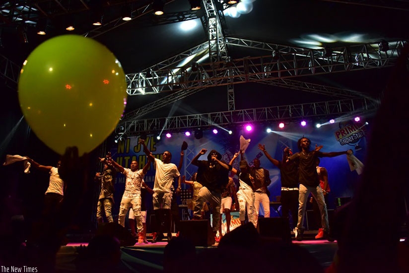 All the contestants perform 'Uburyohe' at Tapis Rouge in Nyamirambo on Saturday. (Courtesy)