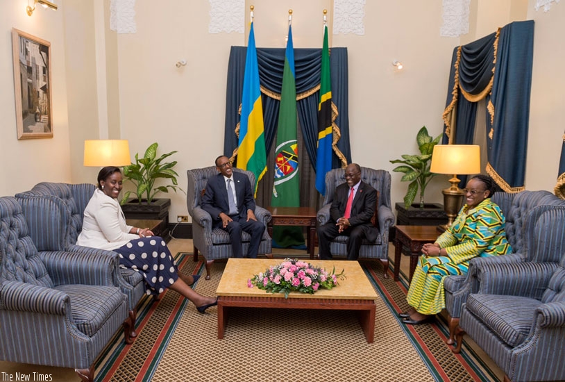 Presidents Kagame, Magufuli and First Ladies Jeannette Kagame and Janeth Magufuli in Dar es Salaam, yesterday. (Village Urugwiro)