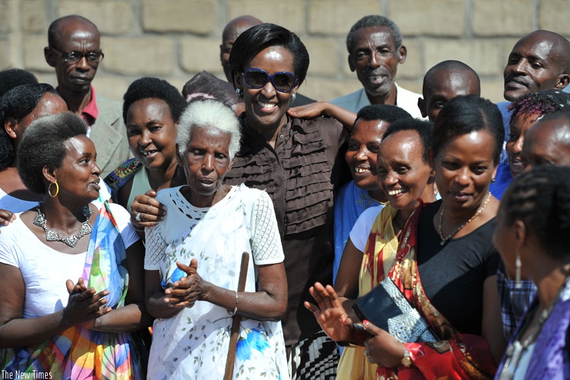First Lady and Chairperson of Unity Club Mrs Kagame inaugurates 40 homes for Incike in Mageragere in 2014. (Courtesy)