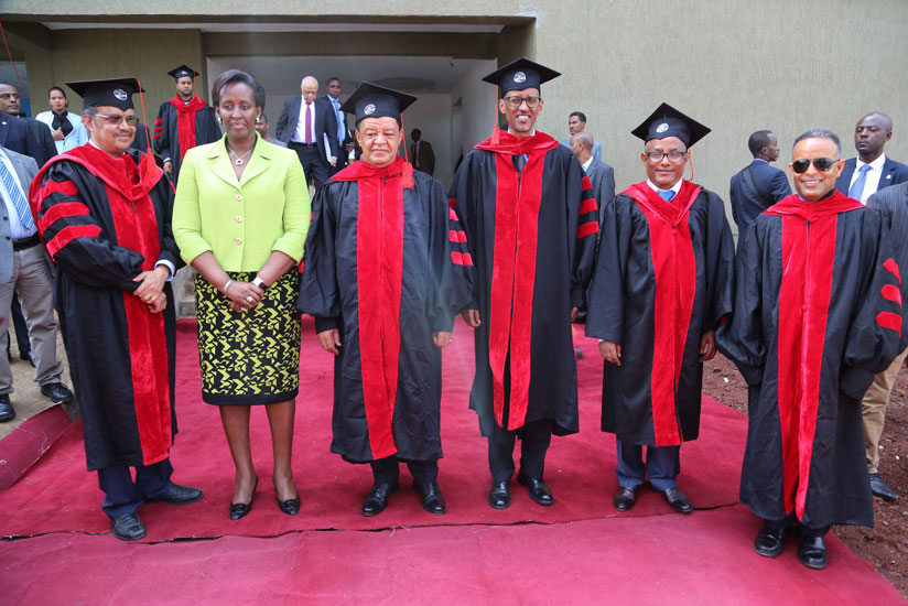 L-R: Minister for Foreign Affairs Dr. Tedros Adhanom, First Lady Jeannette Kagame, H.E President of the Republic of Ethiopia, President Paul Kagame, Dr Mulatu Teshome, Ato Gadu Andargachew, President of the Amhara Region State, Dr Baylie Damite, President of Bahir Dar University in Ethiopia yesterday. (Photograph: Sisay Argwa)