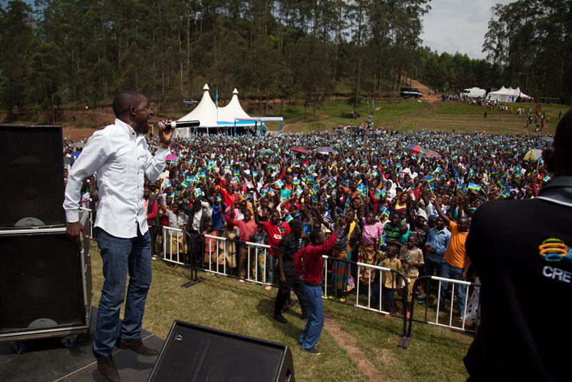 Tuyisenge thrills Gakenke residents in a previous show. (Timothy Kisambira)