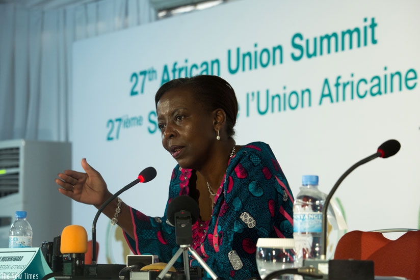 Rwanda's Minisiter of Foreign Affairs and Cooperation addressing a news conference yesterday. Timothy Kisambira.