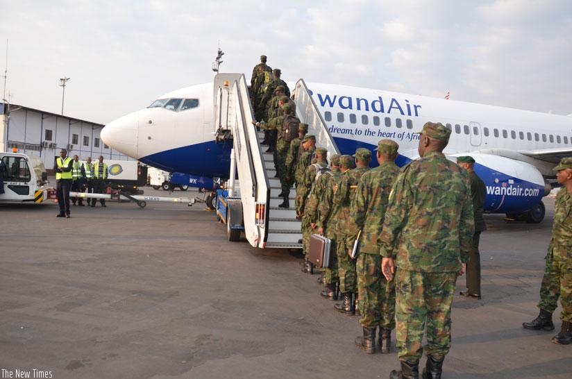 70 medical personnel of the Rwanda Defence Force (RDF) departed Kigali for medical peacekeeping mission under the UN Mission in Central African Republic.