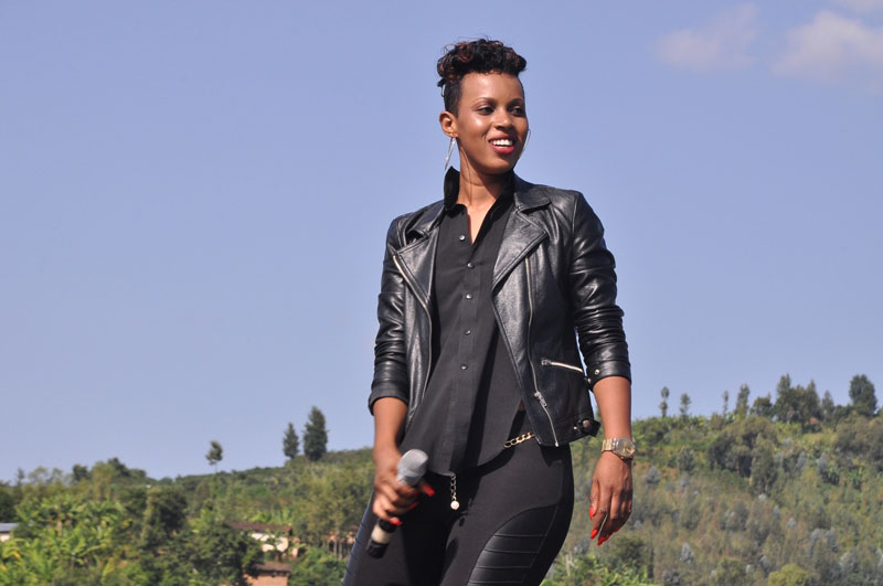 Allioni (1 to 4343).