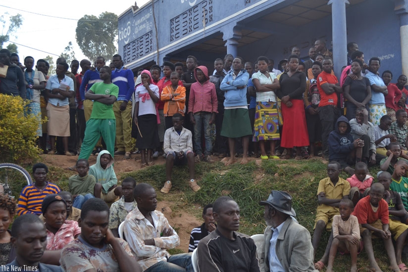 Residents of Kaniga Sector, Gicumbi District during a public discussion with local authorities last week. Both parties committed to join efforts to fight persistent drug abuse in t....