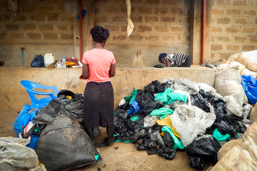 Experts have warned that polythene bags carry health risks. / Internet photo