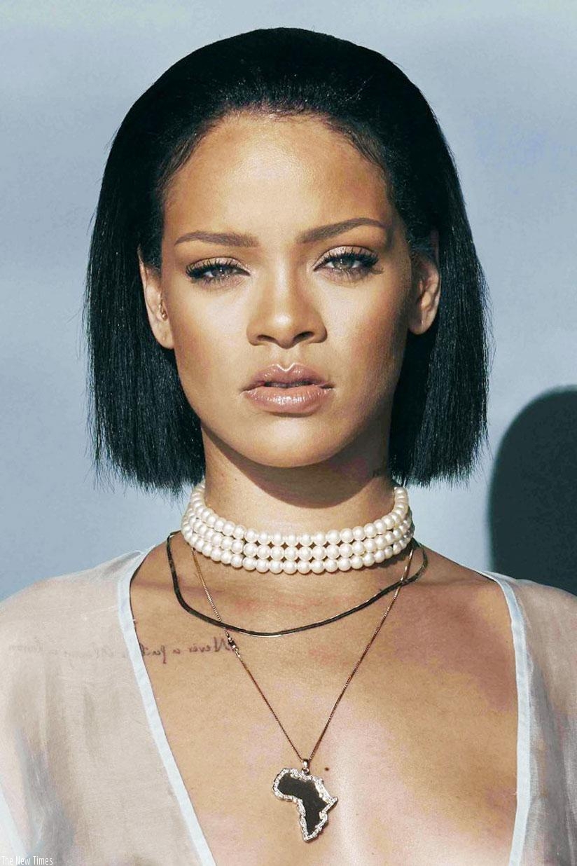 The choker necklace is a great accessory for all occasions.  (Net photo)