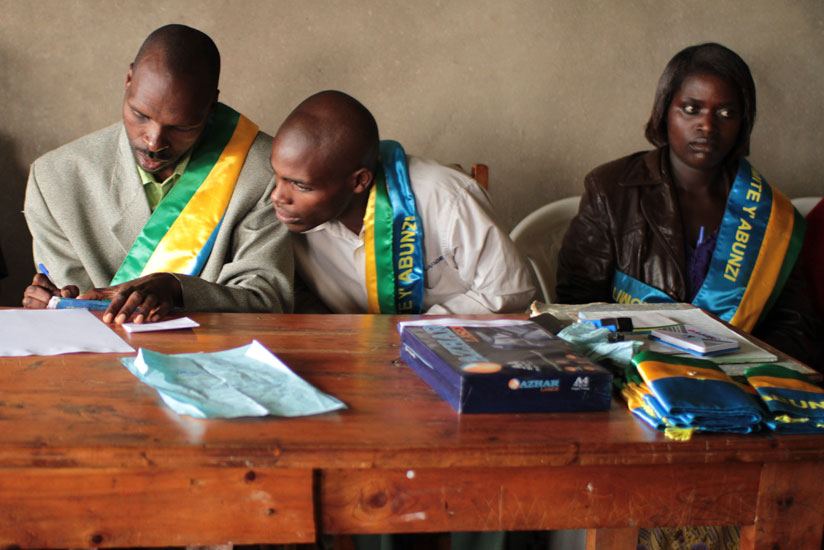 Community mediators in Bugeshi sector - Rubavu
