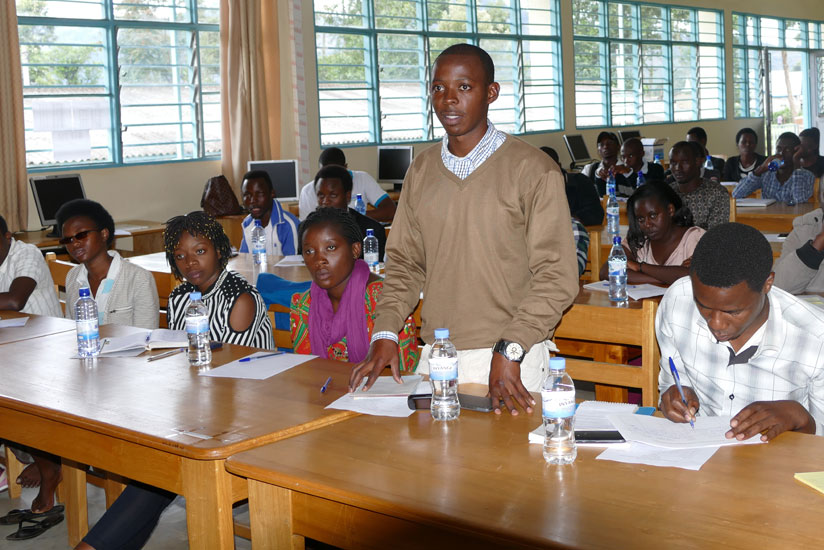 A student contributes during the training. The students were encouraged to focus on their different specialisations and develop expertise in those areas. / Pontian Kabeera