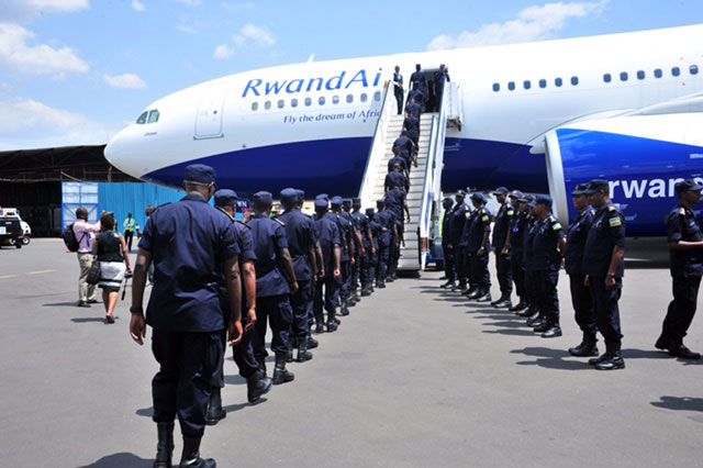 Police officers depart for the peacekeeping mission in CAR, yesterday. / Courtesy
