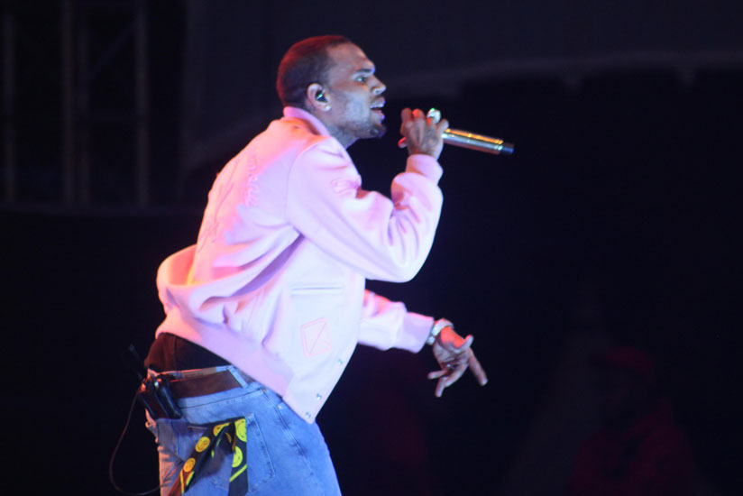 Chris Brown had a beautiful performance during his first visit in the region. / Julius Bizimungu