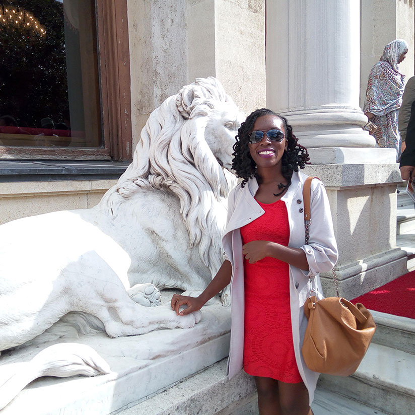 The author at the entrance of Beylerbeyi Palace.