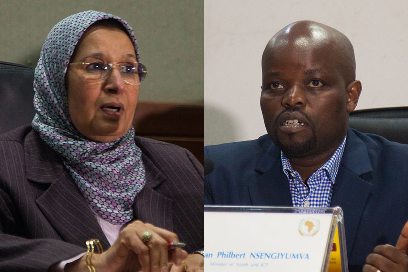 Ibrahim (L) and Minister Nsengimana at the launch yesterday. / Nadege Imbabazi.