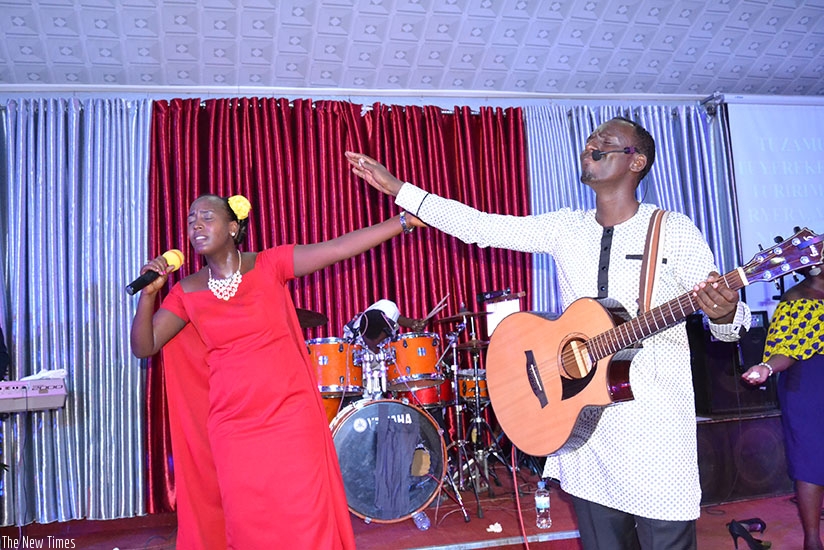 Ben Serugo and his wife Chance Mbanza during their Sunday gospel concert at Four Square Gospel Church in Kimironko. (All photos by Donata Kiiza)