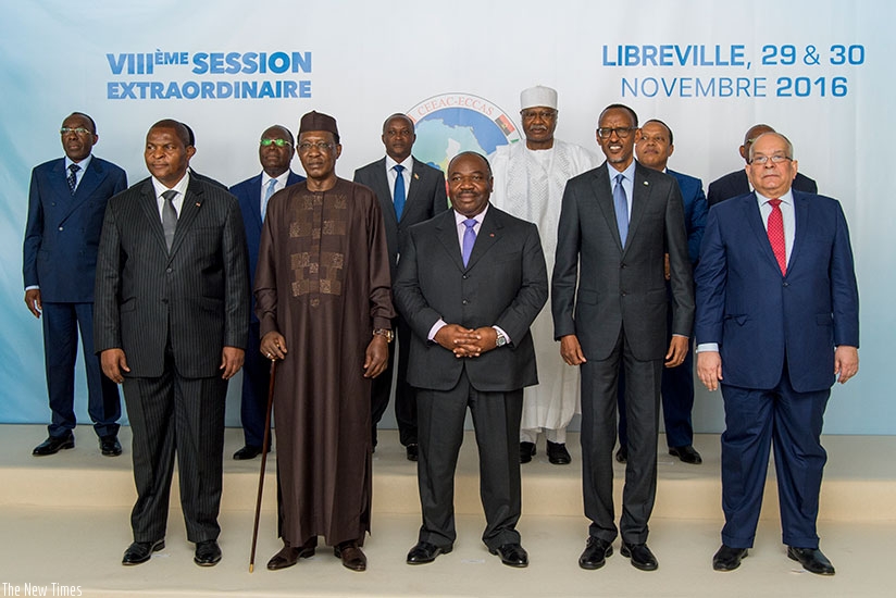 L-R: Presidents Faustin-Archange Touadera of Central African Republic, Idriss Deby Itno of Chad, Ali Bongo Odimba of Gabon, and Paul Kagame of Rwanda, and other dignitaries pose for a group photo during the 8th Extraordinary Session of the Heads of State of the Economic Community of Central African States (ECCAS) in Libreville, Gabon, yesterday. (Village Urugwiro)