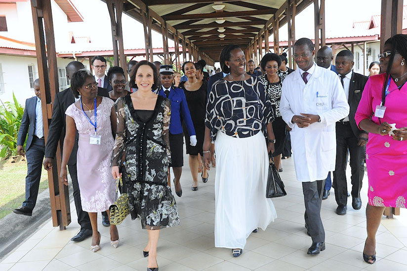 First Lady Jeannette Kagame and her Gabonese counterpart Sylvia Bongo Ondimba on Wednesday visited Institut de Cancerologie of Libreville (ICL) and Maison d'Alice. (Courtesy)
