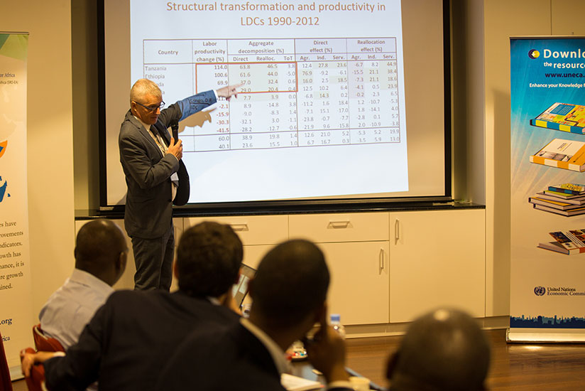 Mold makes a presentation at the meeting in Kigali yesterday. / Faustin Niyigena