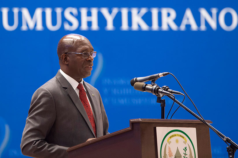Premier Anastase Murekezi presents a report on the progress of the implementation of the 2015 Umushyikirano resolutions on Thursday. / Courtesy