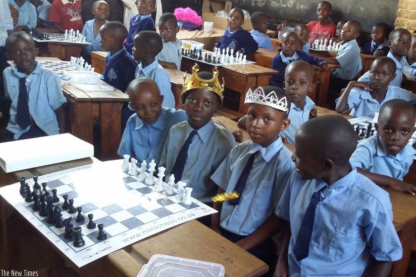 P.1 pupils during a Mini-Chess class at GS Kimisange primary school, one of the five in the pilot phase, in Kicukiro district. (Courtesy)