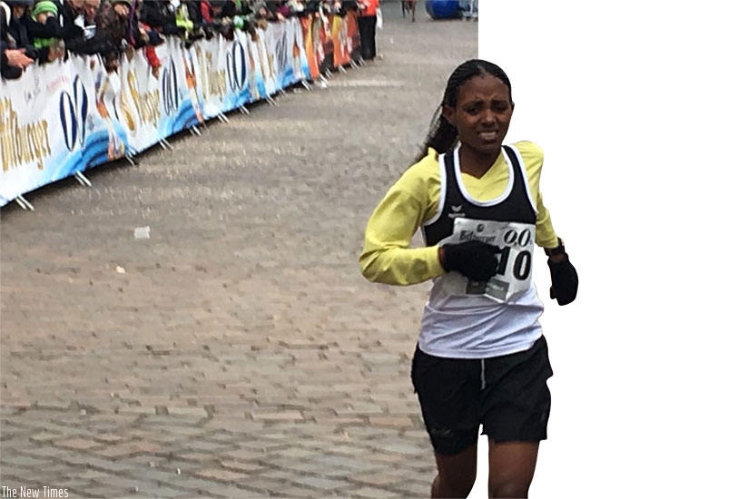 Nyirarukundo in action during the race. Courtsey 