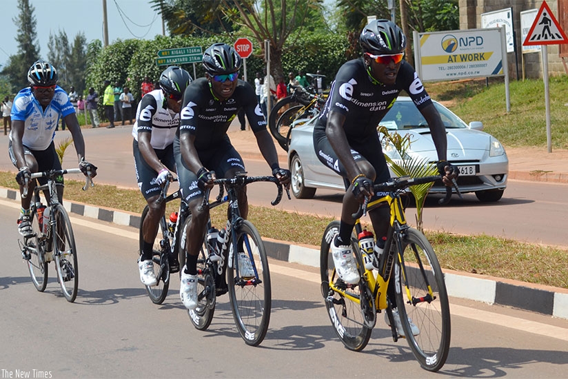 The former Dimension Data duo of Valens Ndayisenga (infront) and Bonaventure Uwizeyimana (second) will represent the country at the continental showpiece. (Sam Ngendahimana)