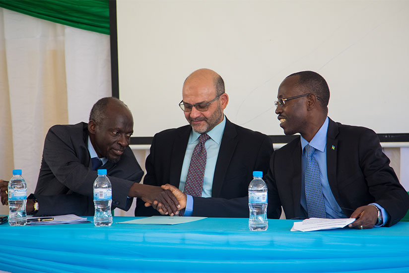 Prof. Ijumba (L), El-Gammal (C) and Dr Ntivuguruzwa during the launch of the centre of excellence in Kigali yesterday. / Faustin Niyigena