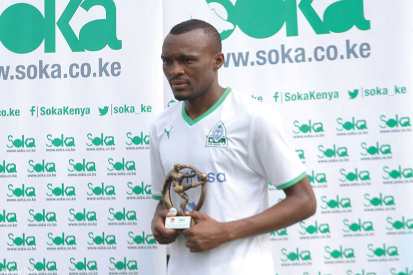 Jacques Tuyisenge poses with his Soka fans Player of the Month award for April last year. / Courtesy