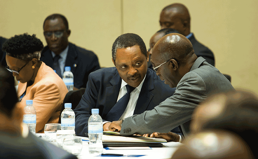 Prof. Shyaka (C) chats with PM Murekezi during the launch in Kigali yesterday. T. Kisambira.