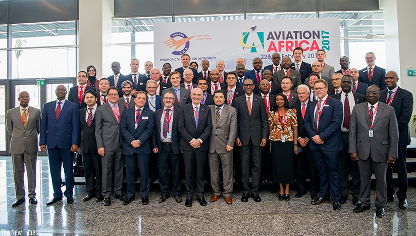 President Kagame in a group photo with some of the delegates attending the Aviation Africa 2017 forum in Kigali yesterday.  (Village Urugwiro)