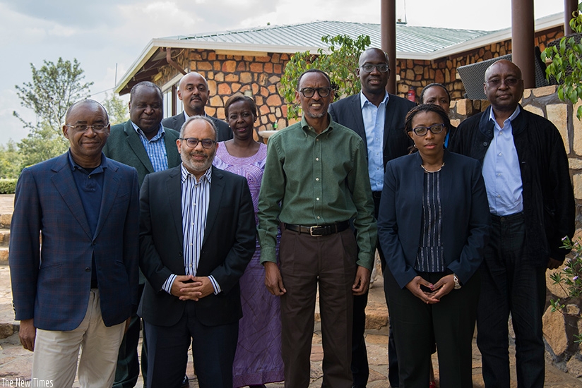 President Kagame with African Union Reform Steering Committee members in Gabiro, Eastern Province, yesterday. rn(Village Urugwiro)