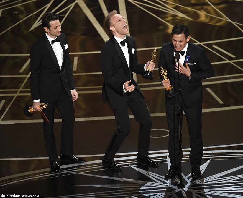 La La Land swept the original music categories as Justin Hurwitz, Justin Paul, and Benj Pasek pictured from left to right accepted gongs. Net