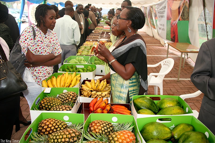 Rwandan farmers showcase their produce during a past agricultural exhibition. File.