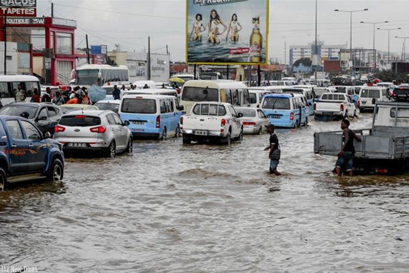 Luanda has been badly affected after a monthu2019s worth of rain fell in just over 24 hours. Net photo.