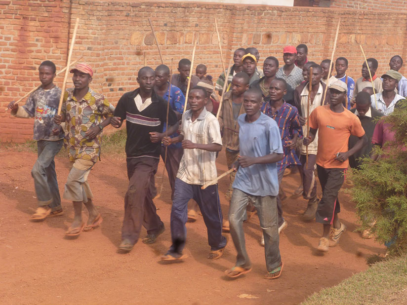 Members of Imbonerakure, an extremist youth wing of Burundi's ruling party CNND-FDD. / Internet photo