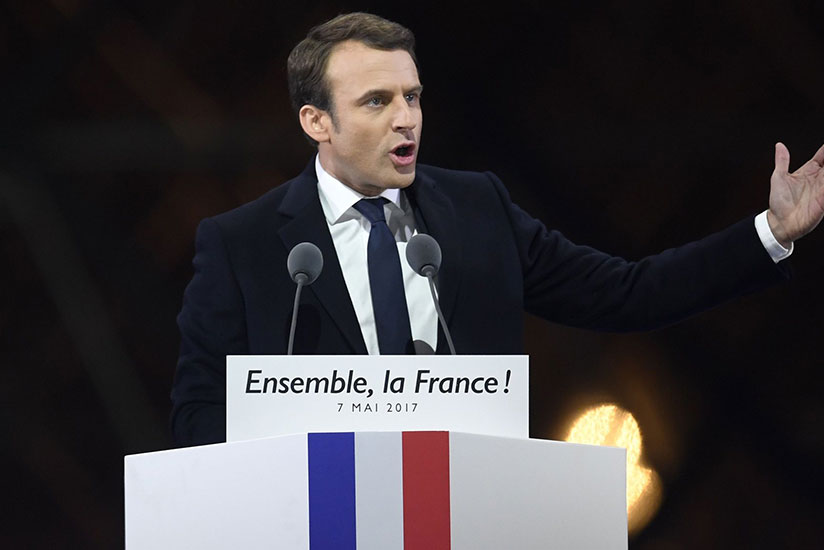 Emmanuel Macron delivers a speech in front of the Louvre Museum after winning the French presidential election. / Internet photo