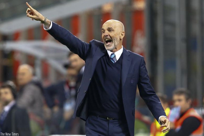 Inter Milan's coach Stefano Pioli during the match against Napoli. Net photo